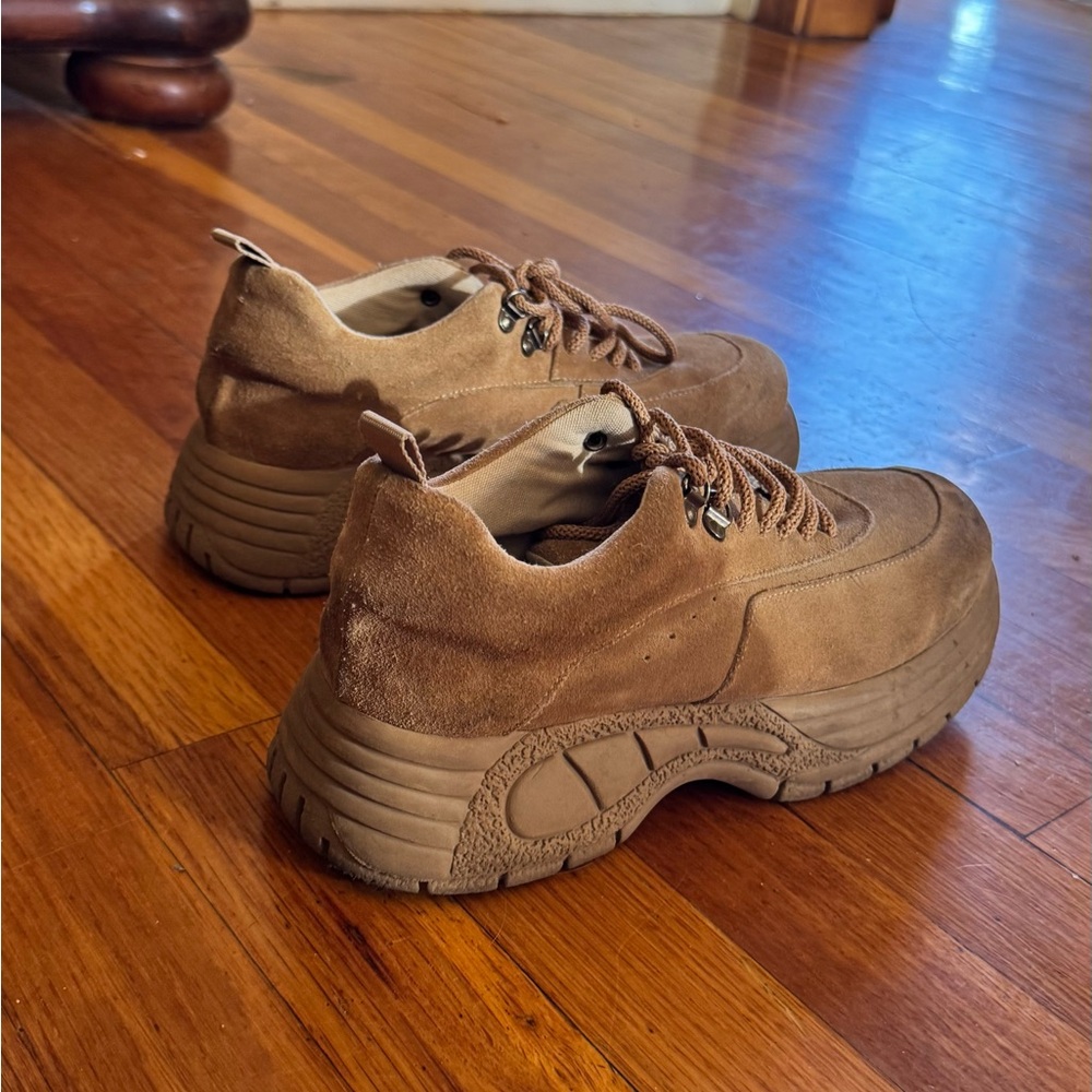 Womens Zara Tan Suede Shoes